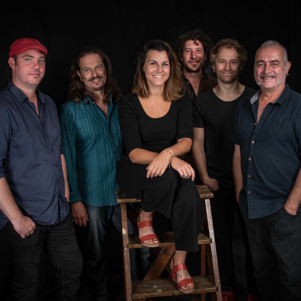 Photo de l'artiste Mes Souliers Sont Rouges