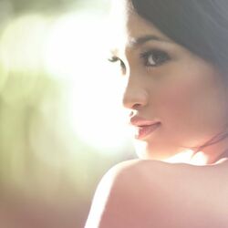 Picture of Andien
