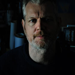 Picture of Matt Elliott