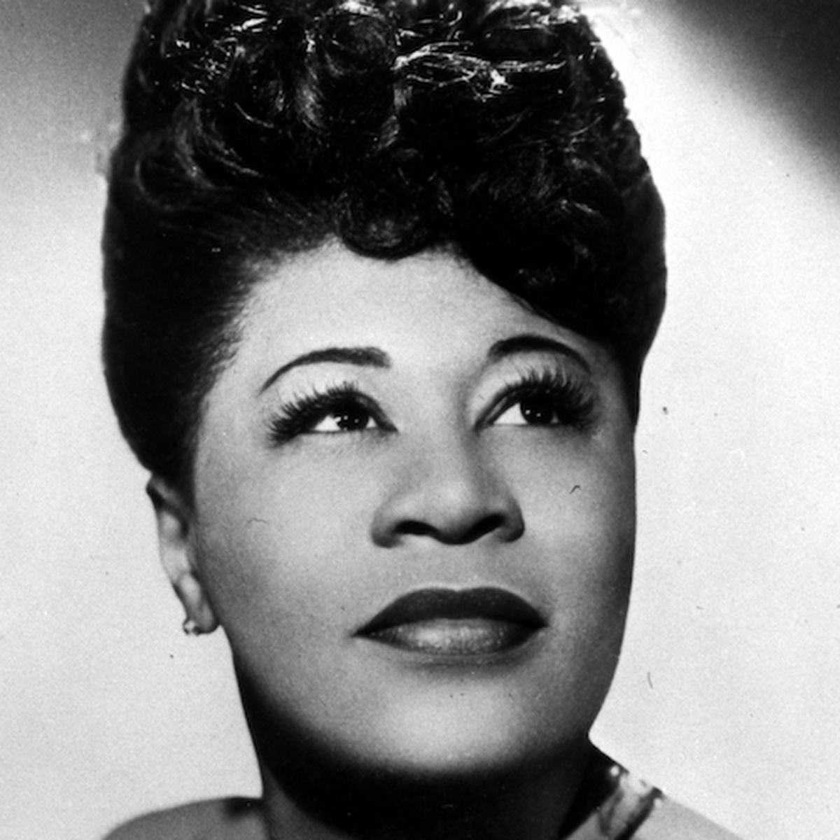 Artist picture of Ella Fitzgerald
