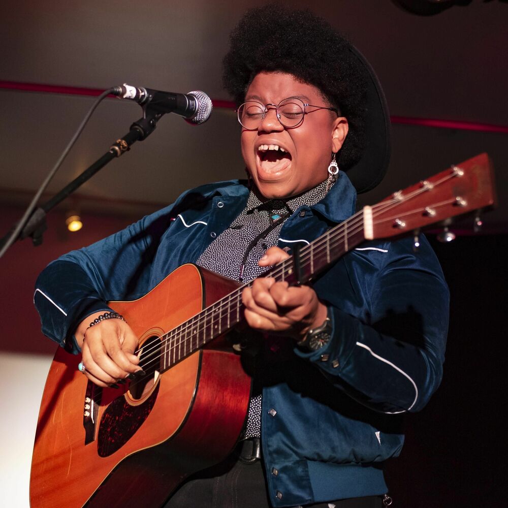 Picture of Amythyst Kiah