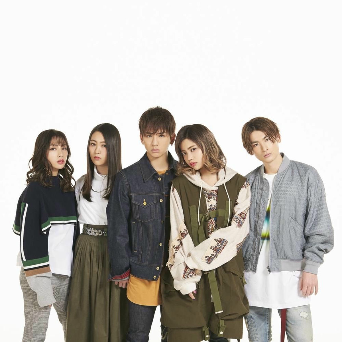 lol-エルオーエル-