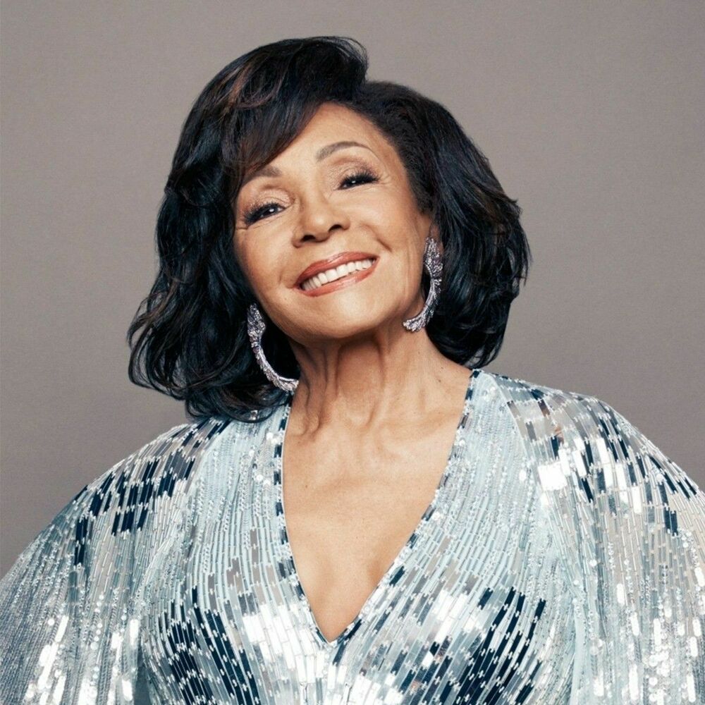 Picture of Shirley Bassey