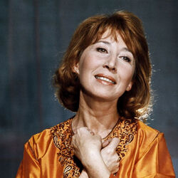 Picture of Cora Vaucaire