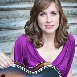 Picture of Caroline Herring
