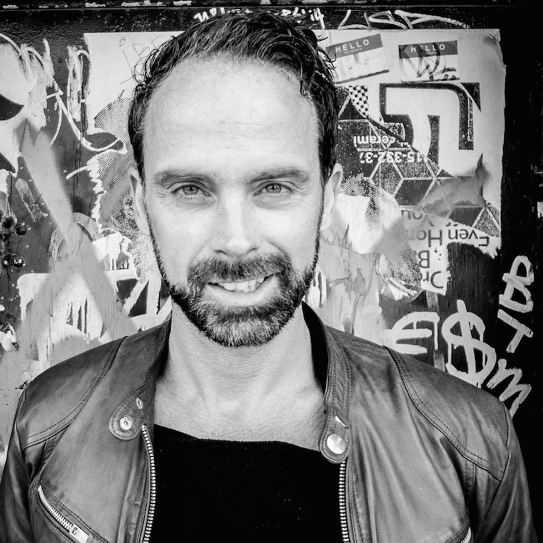 Artist picture of alex cruz -Oficial