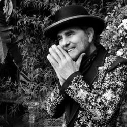 Picture of Daniel Lanois