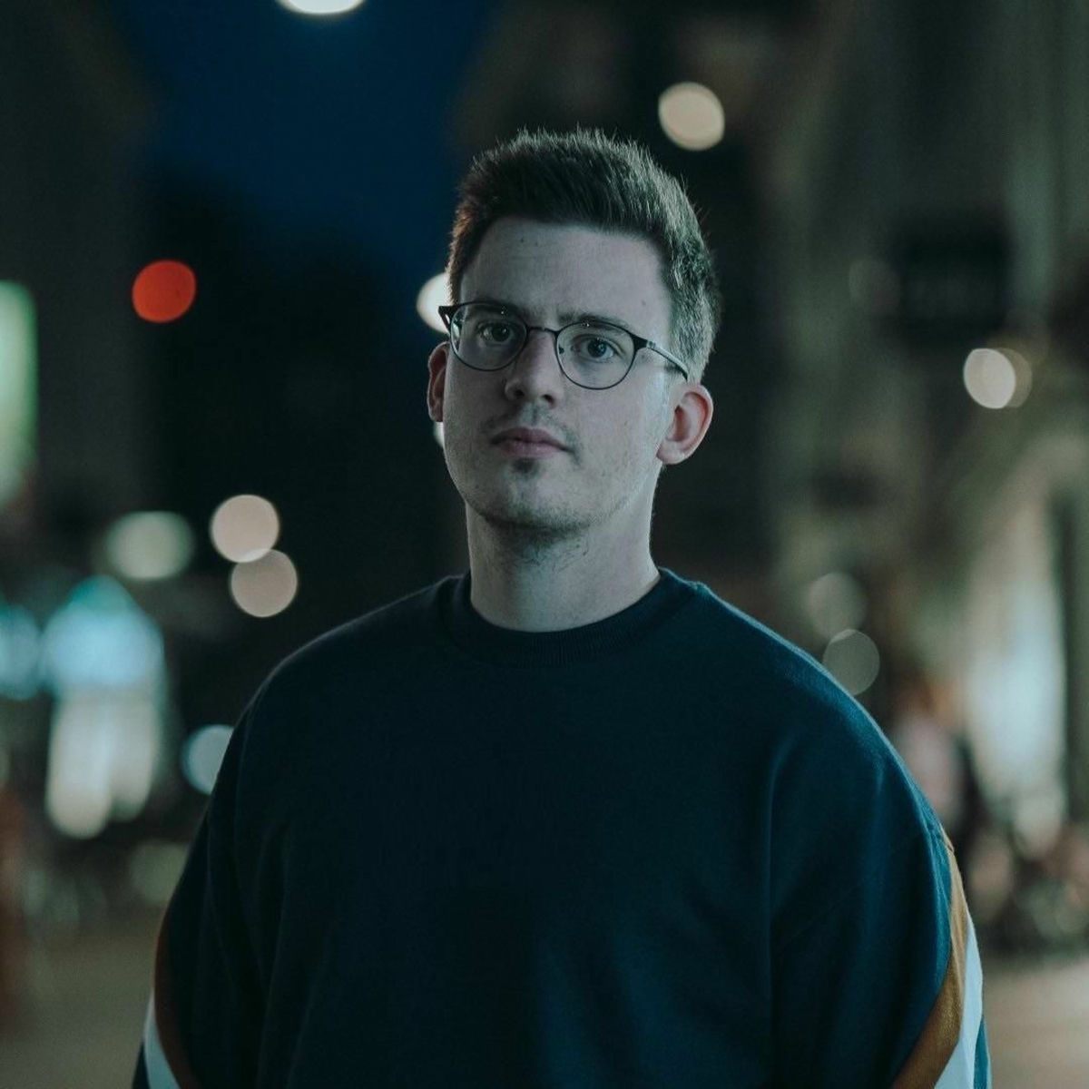 Artist picture of Yasumu