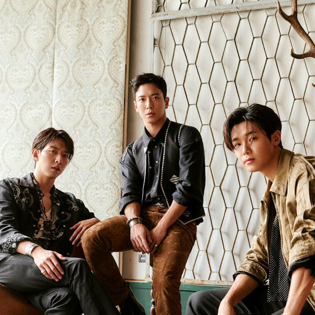 Artist picture of CNBLUE