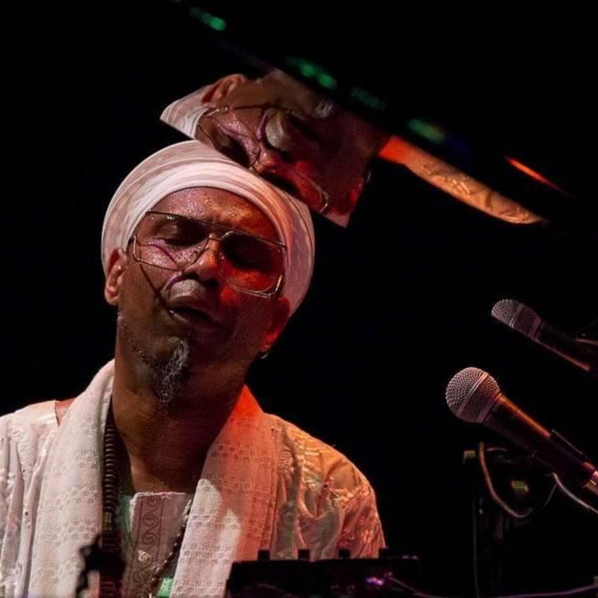 Artist picture of Omar Sosa