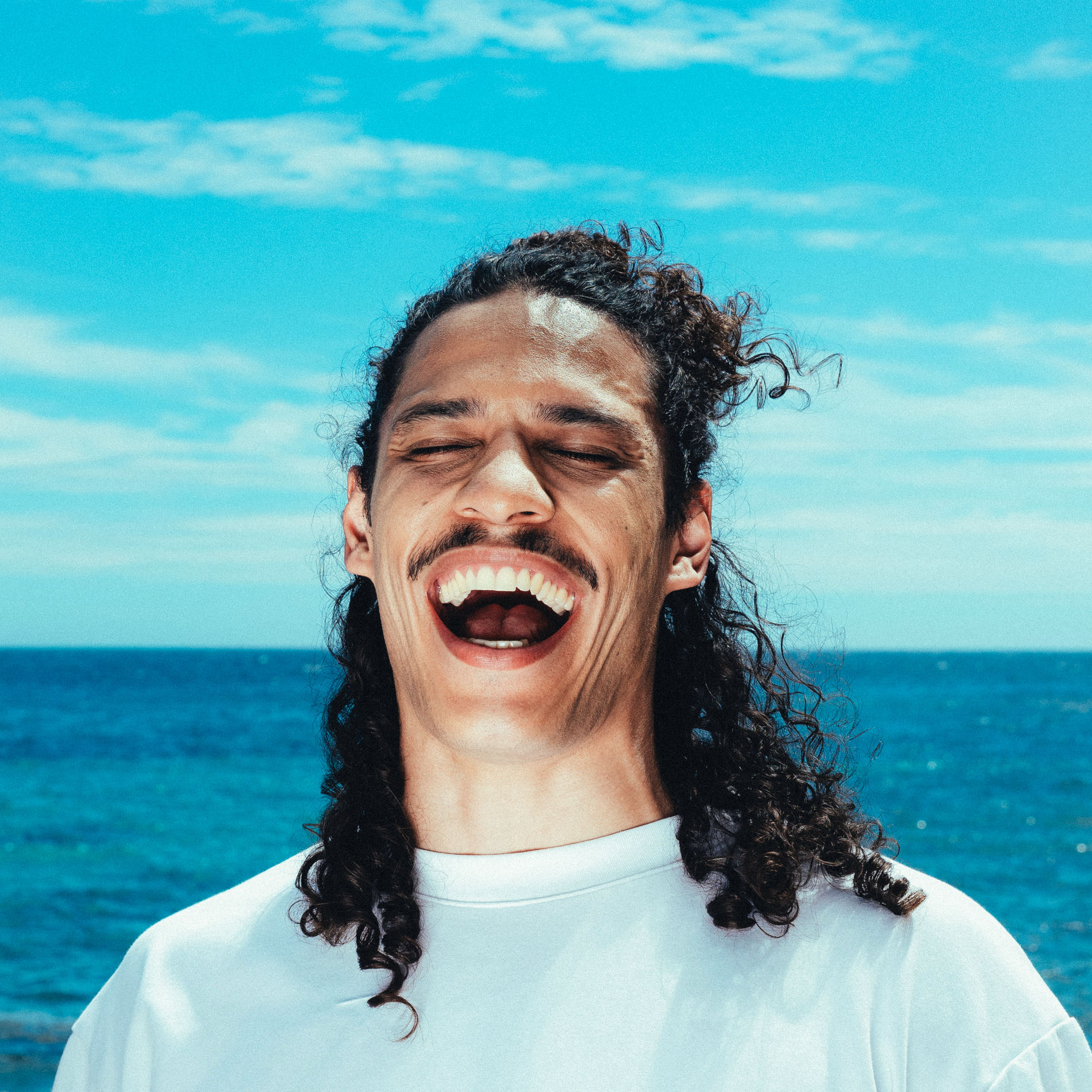 Artist picture of Hatik