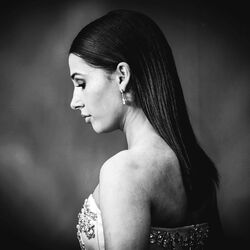 Picture of Naomi Scott