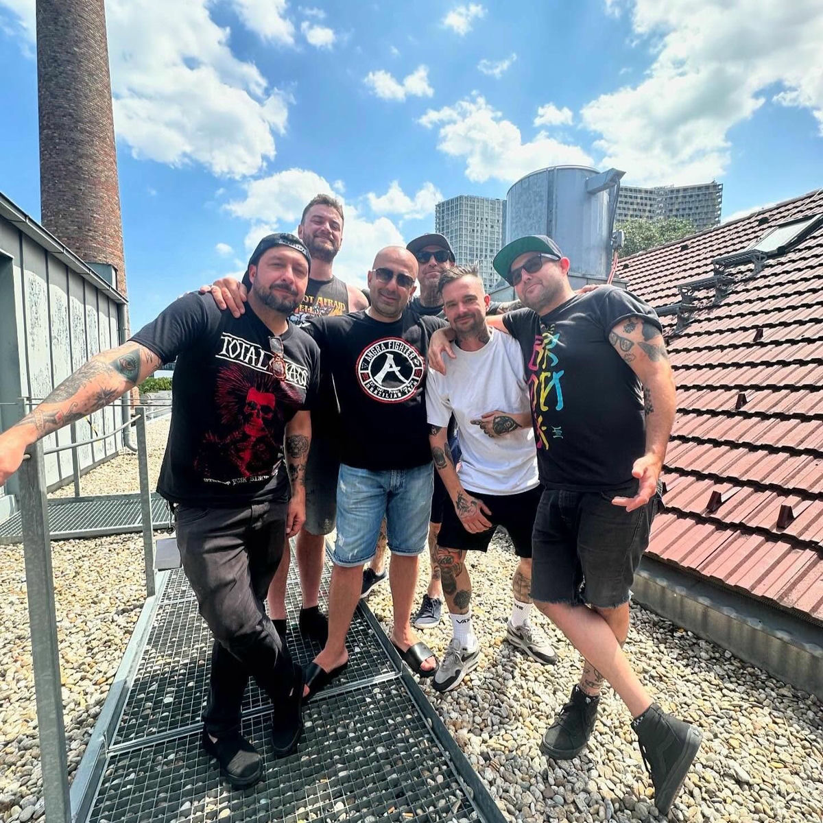 Artist picture of Get Dead