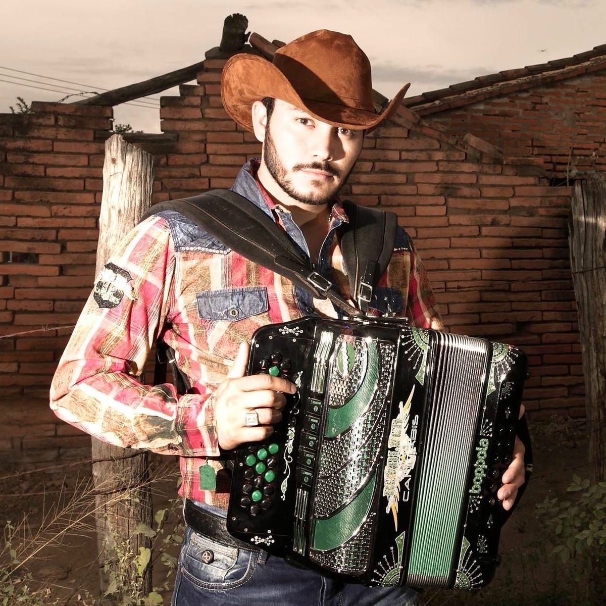Revolver Cannabis
