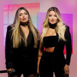 Picture of May e Karen