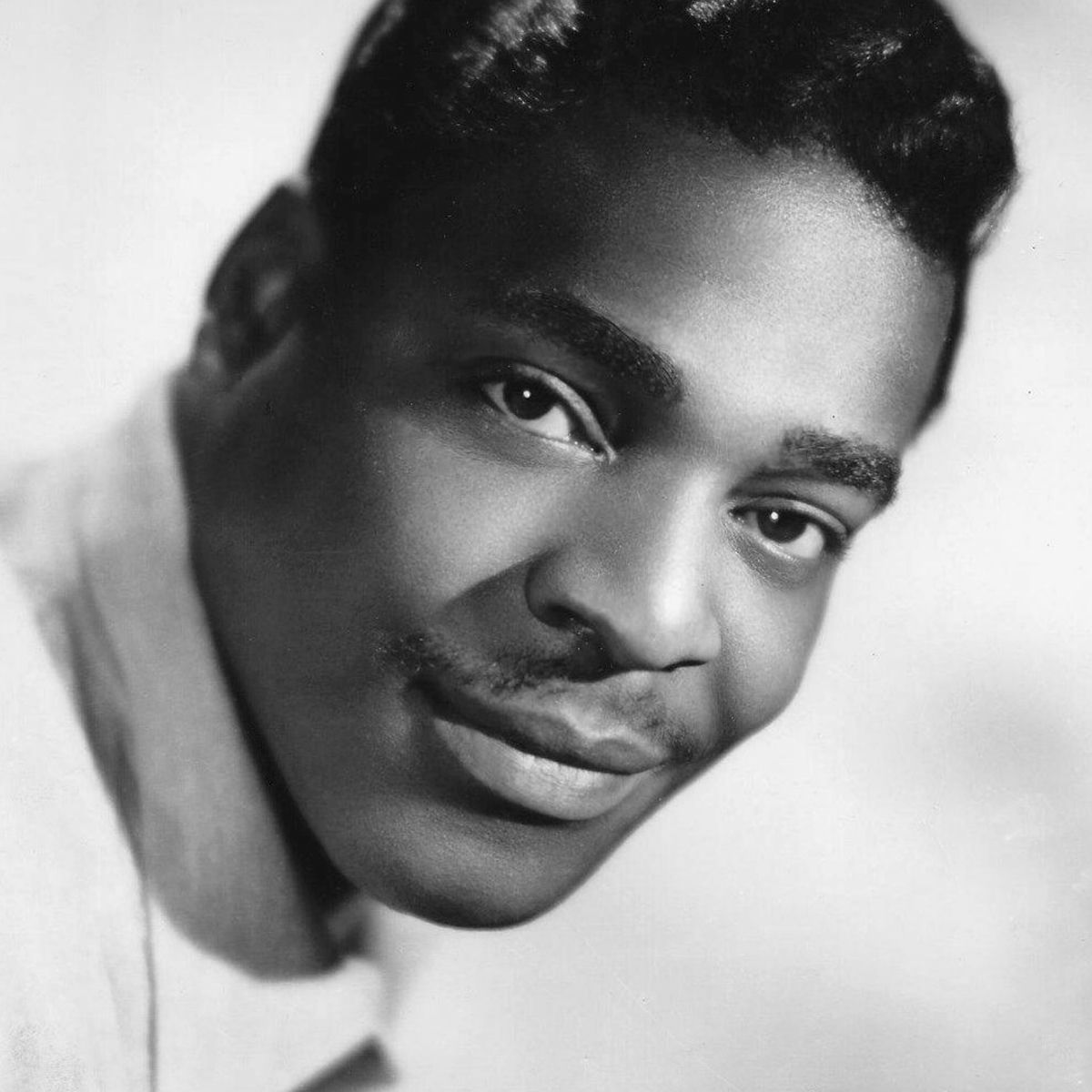 Artist picture of Brook Benton