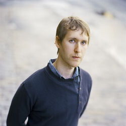 Picture of Nir Felder