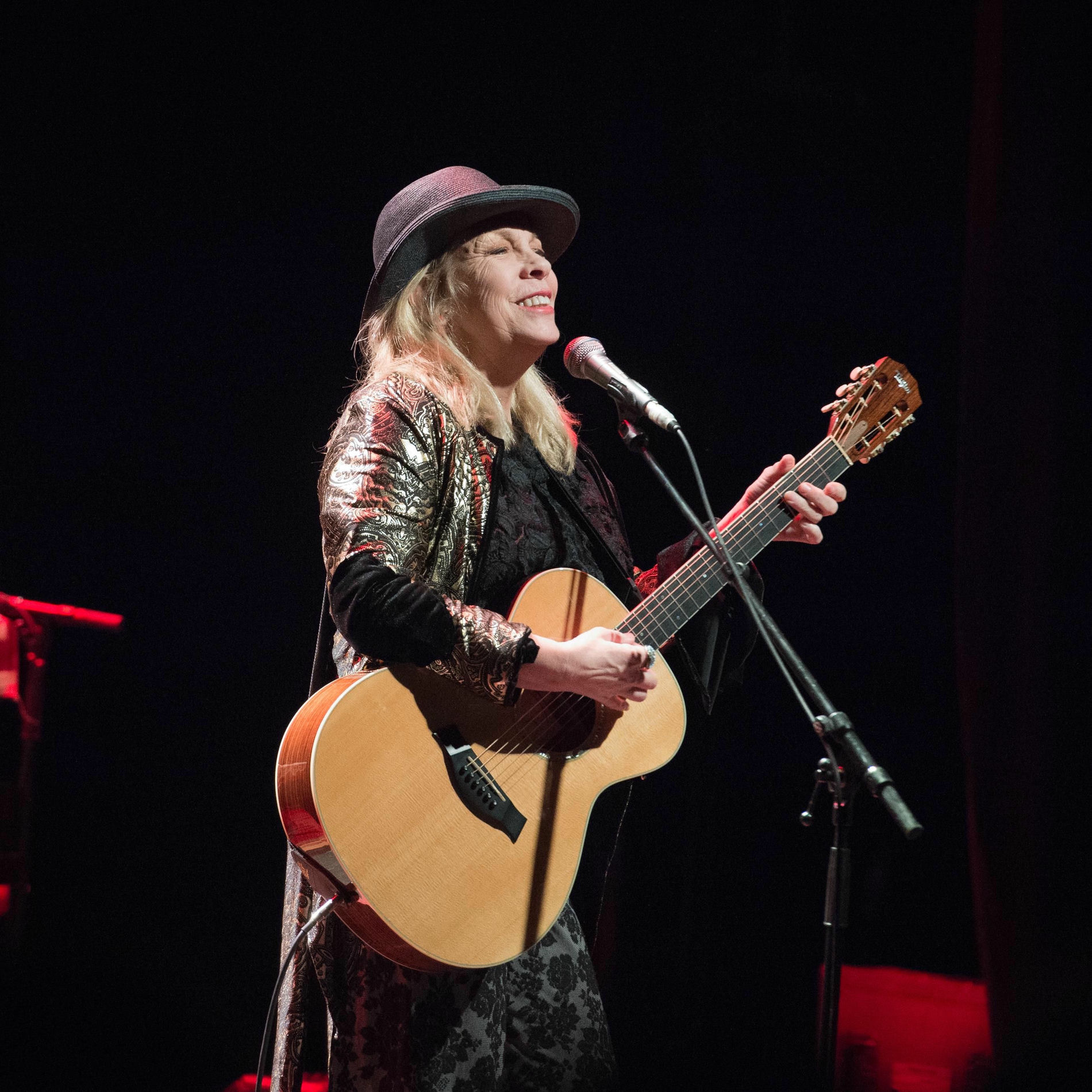 Artist picture of Rickie Lee Jones