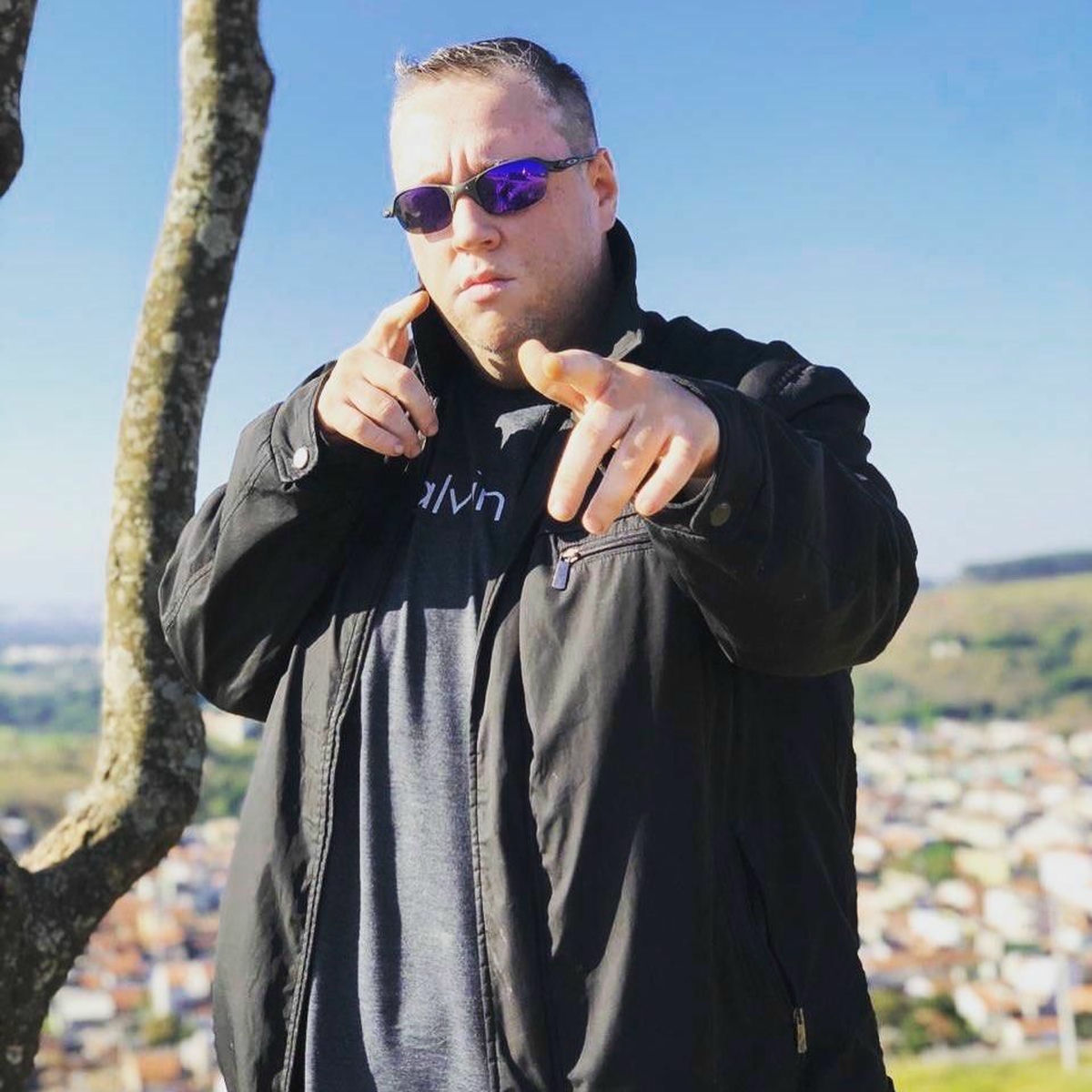 Artist picture of Jeferson Luis Da Silveira Gonçalves