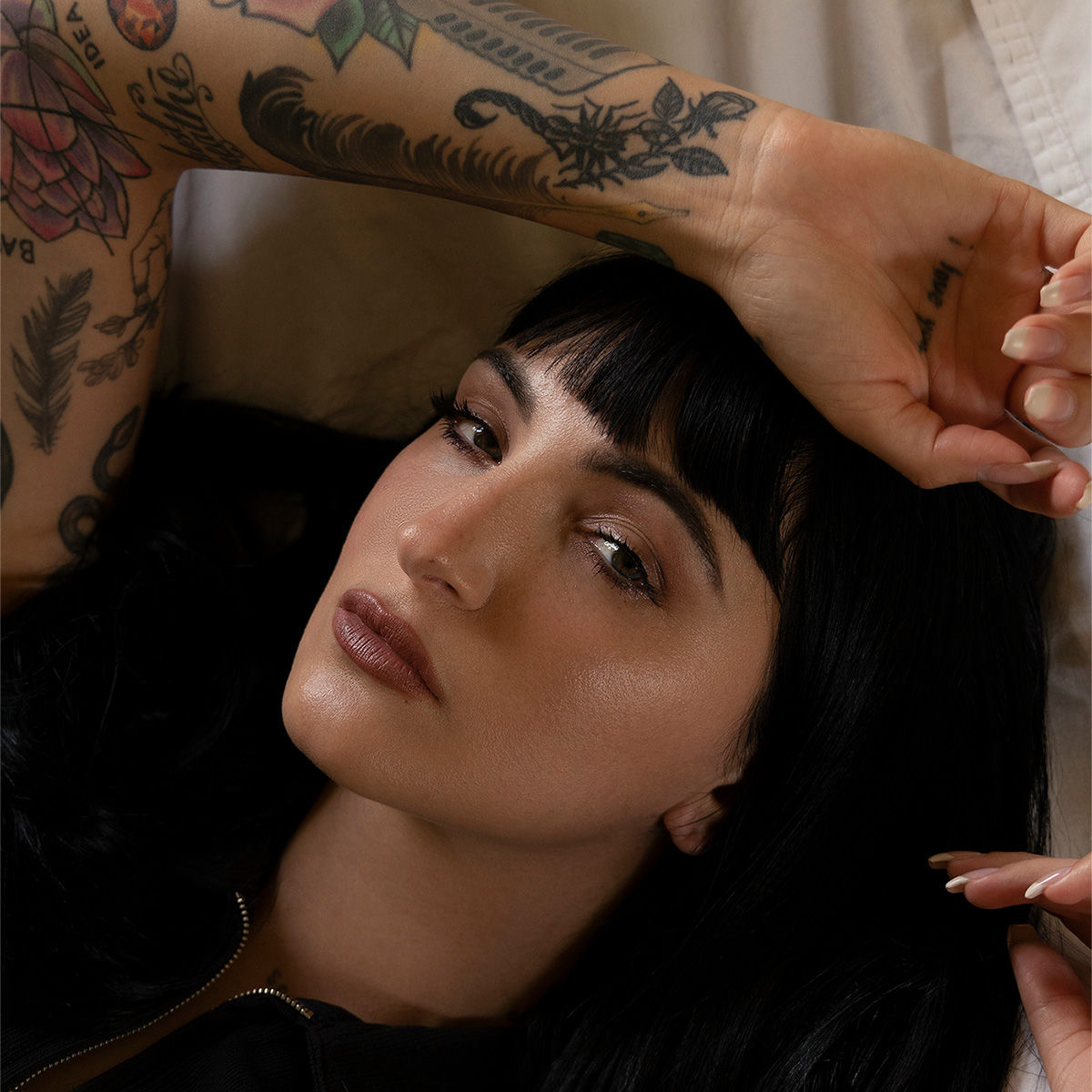 Artist picture of Julia Michaels