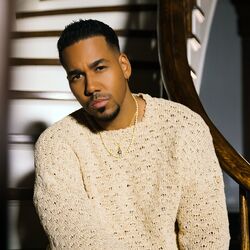Picture of Romeo Santos