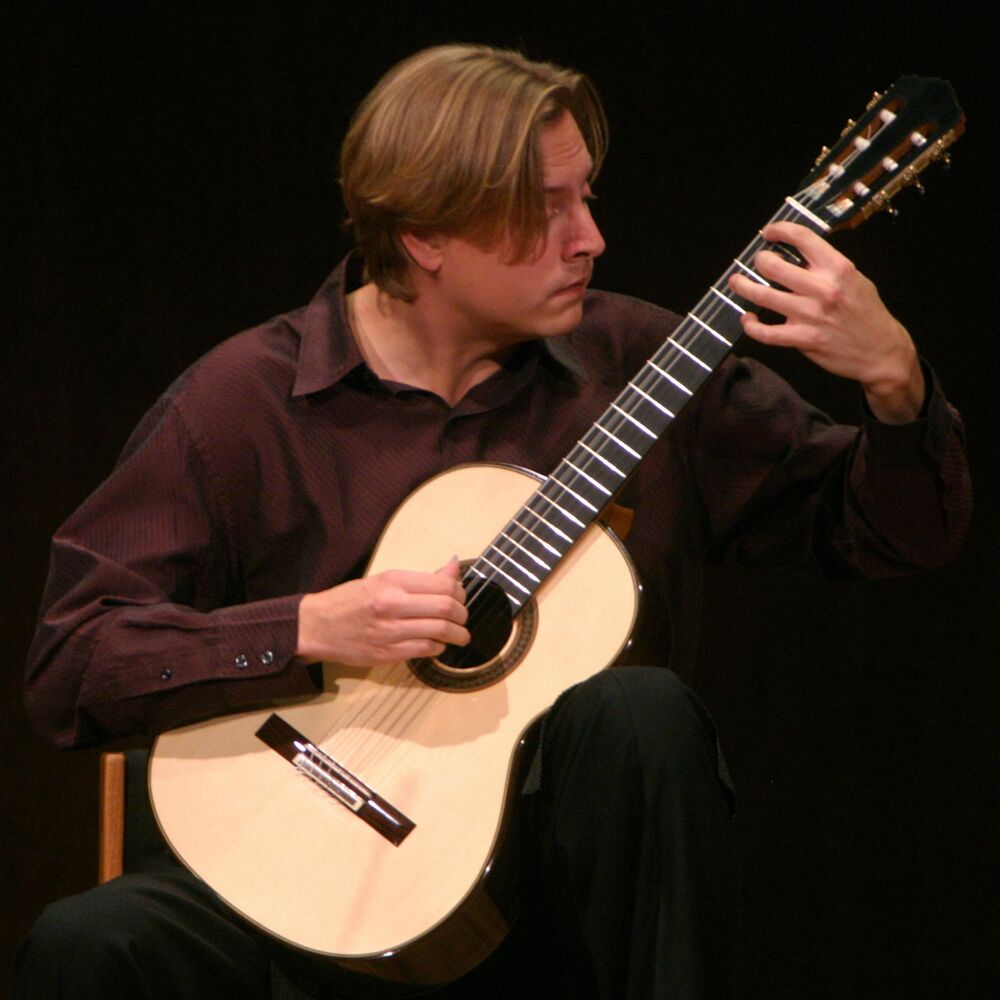 Picture of Jason Vieaux
