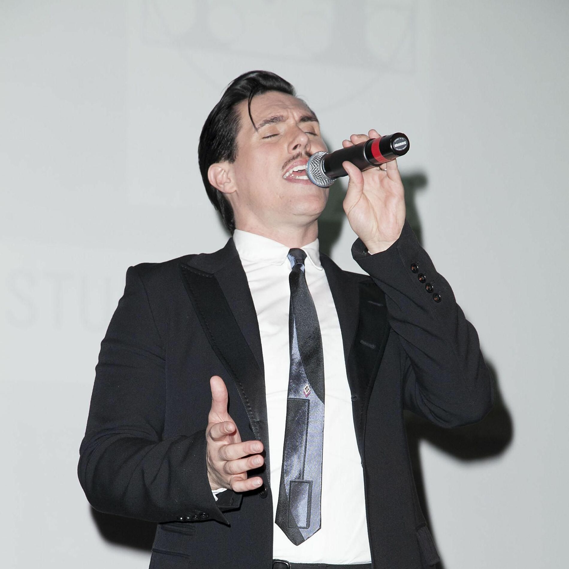 Artist picture of Sam Sparro
