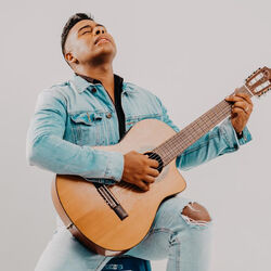 Picture of Alex Martinez