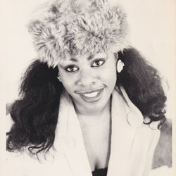 Picture of Q Lazzarus