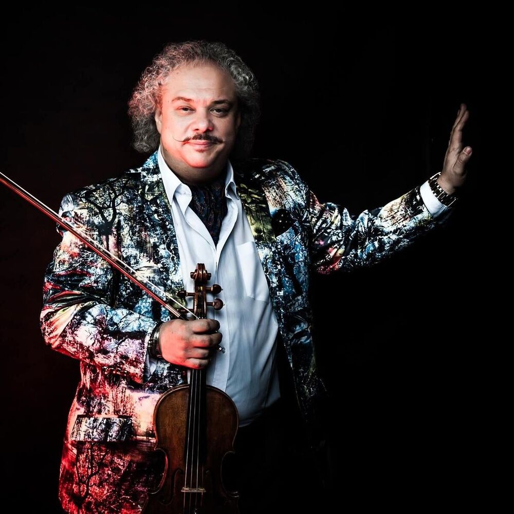 Picture of Roby Lakatos