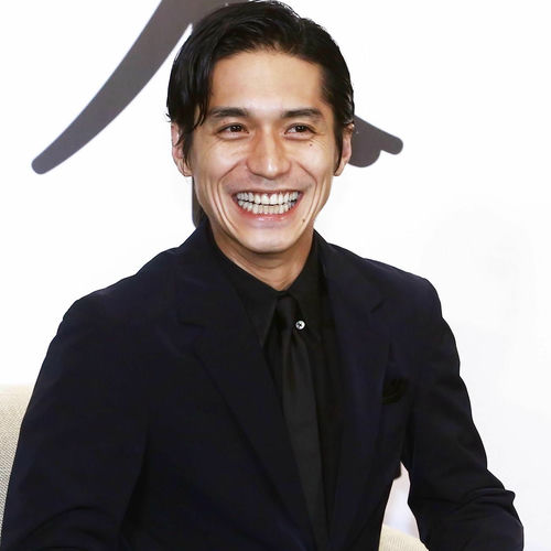 Ryo Nishikido NOMAD OF NOWHERE アンタイトル Ryo Nishikido NOMAD OF NOWHERE アンタイトル RYO NISHIKIDO