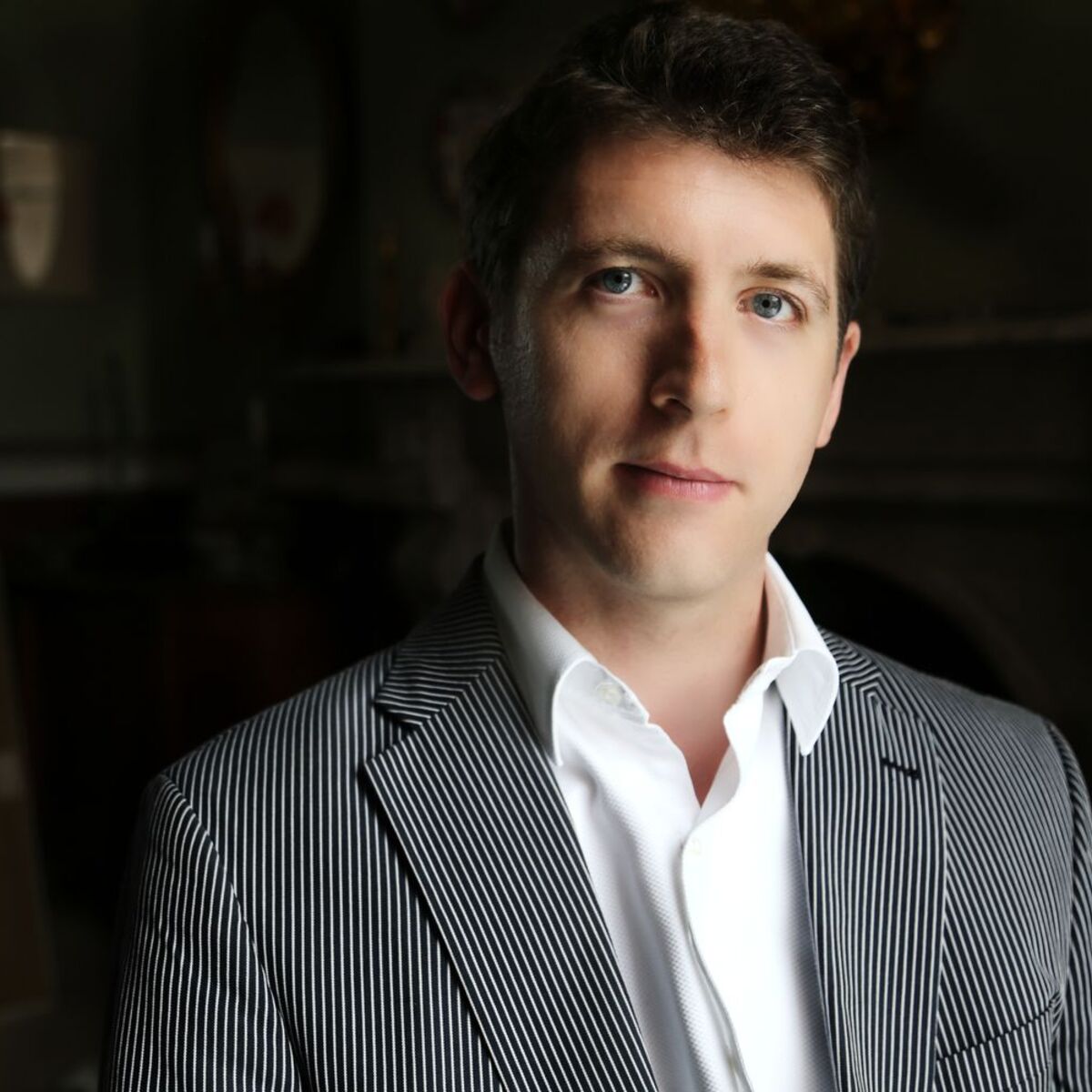Artist picture of Finghin Collins