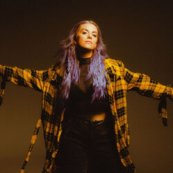 Picture of Lindsay Ell