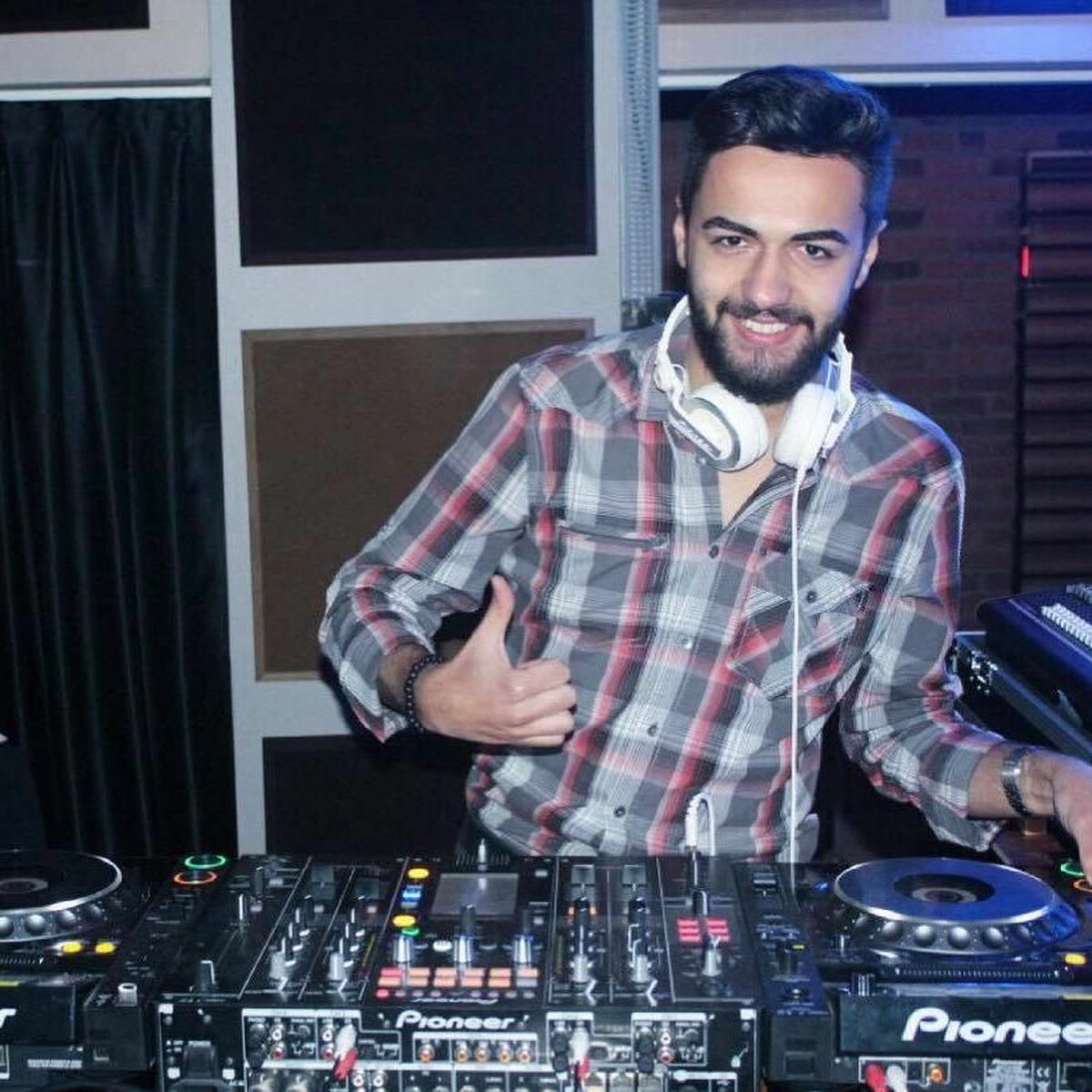 Artist picture of Armağan Oruç
