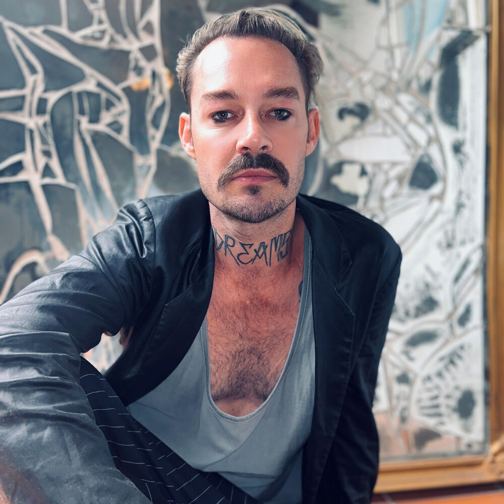 Picture of Daniel Johns