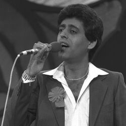 Picture of Shimi Tavori
