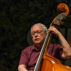 Picture of Eddie Gomez