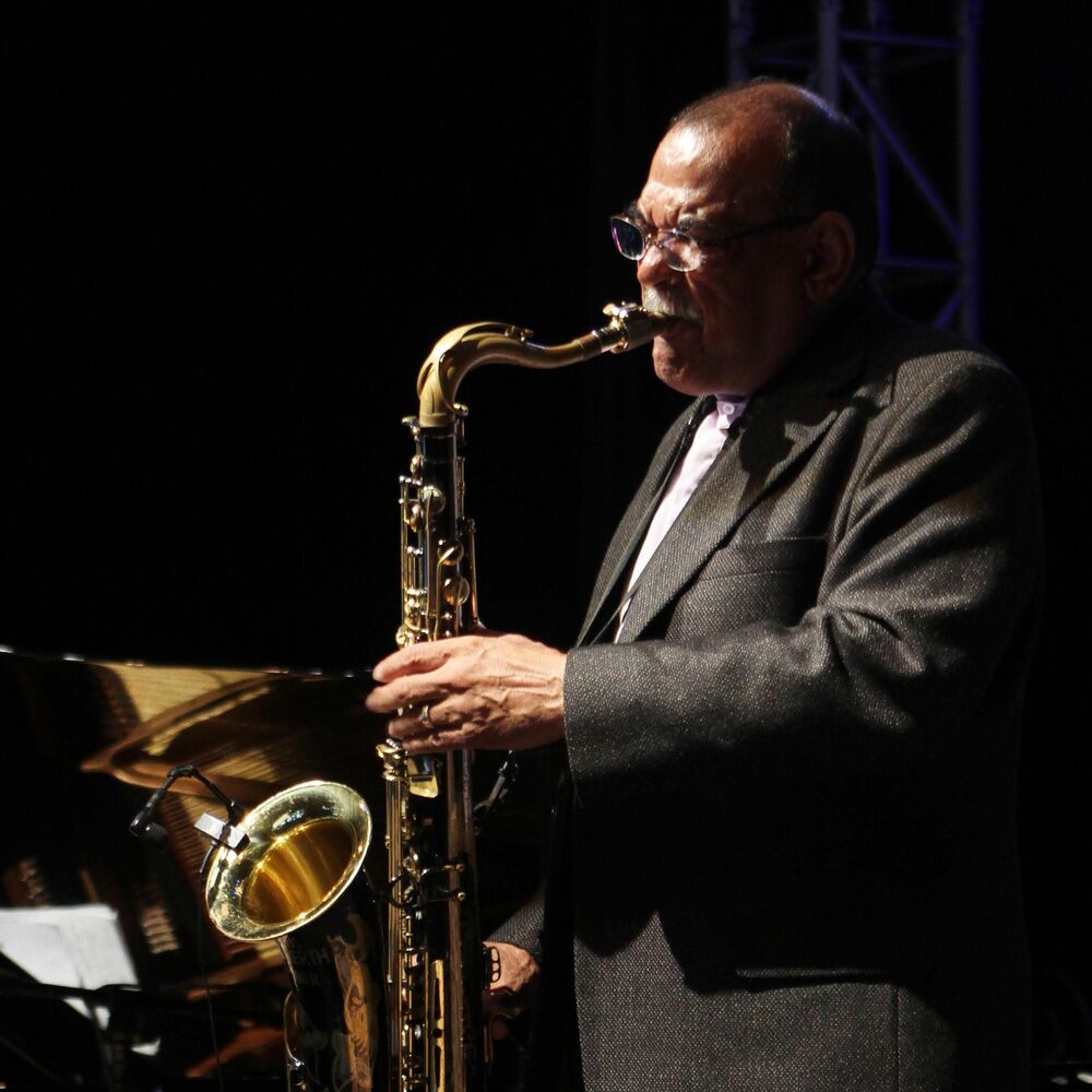 Picture of Ernie Watts