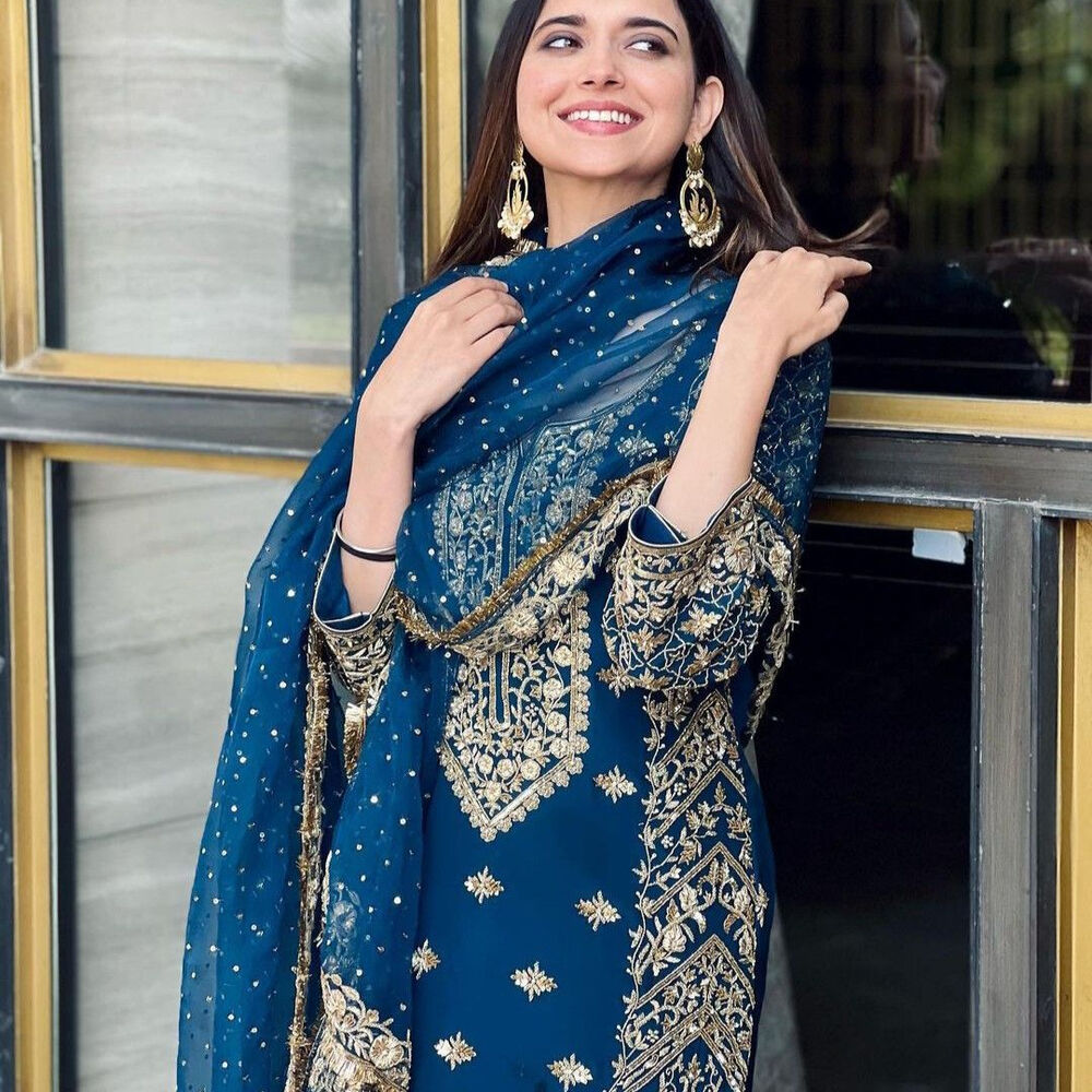 Picture of Nimrat Khaira