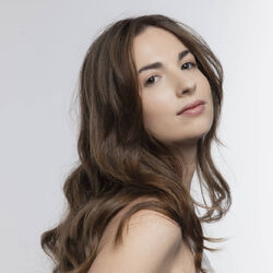 Picture of Maya Perest