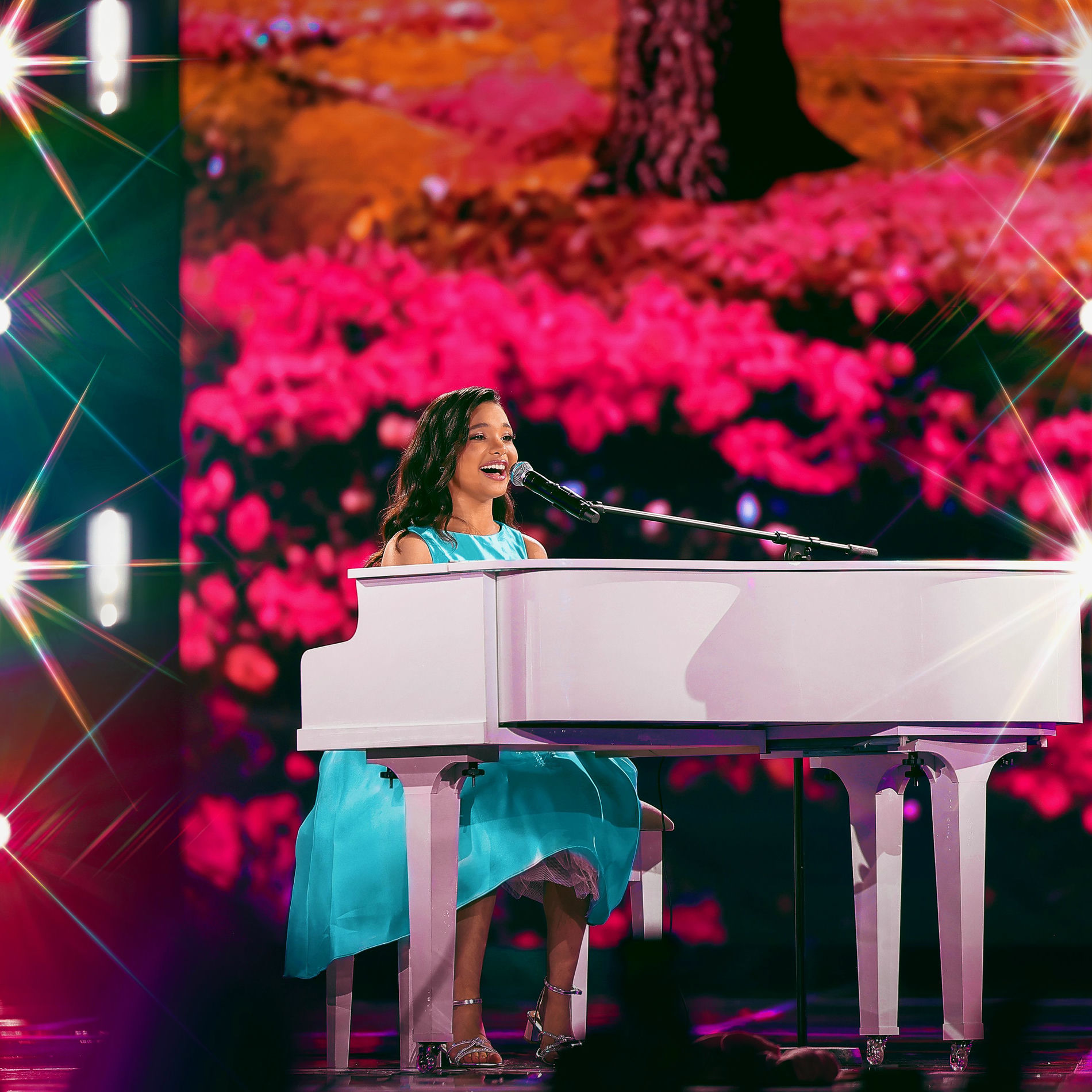 Artist picture of Maria Marçal