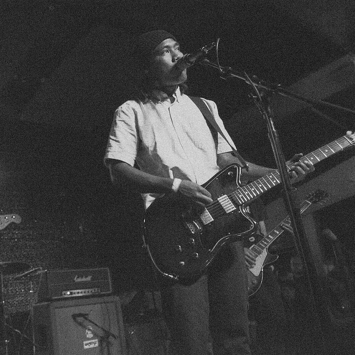 Artist picture of Whirr