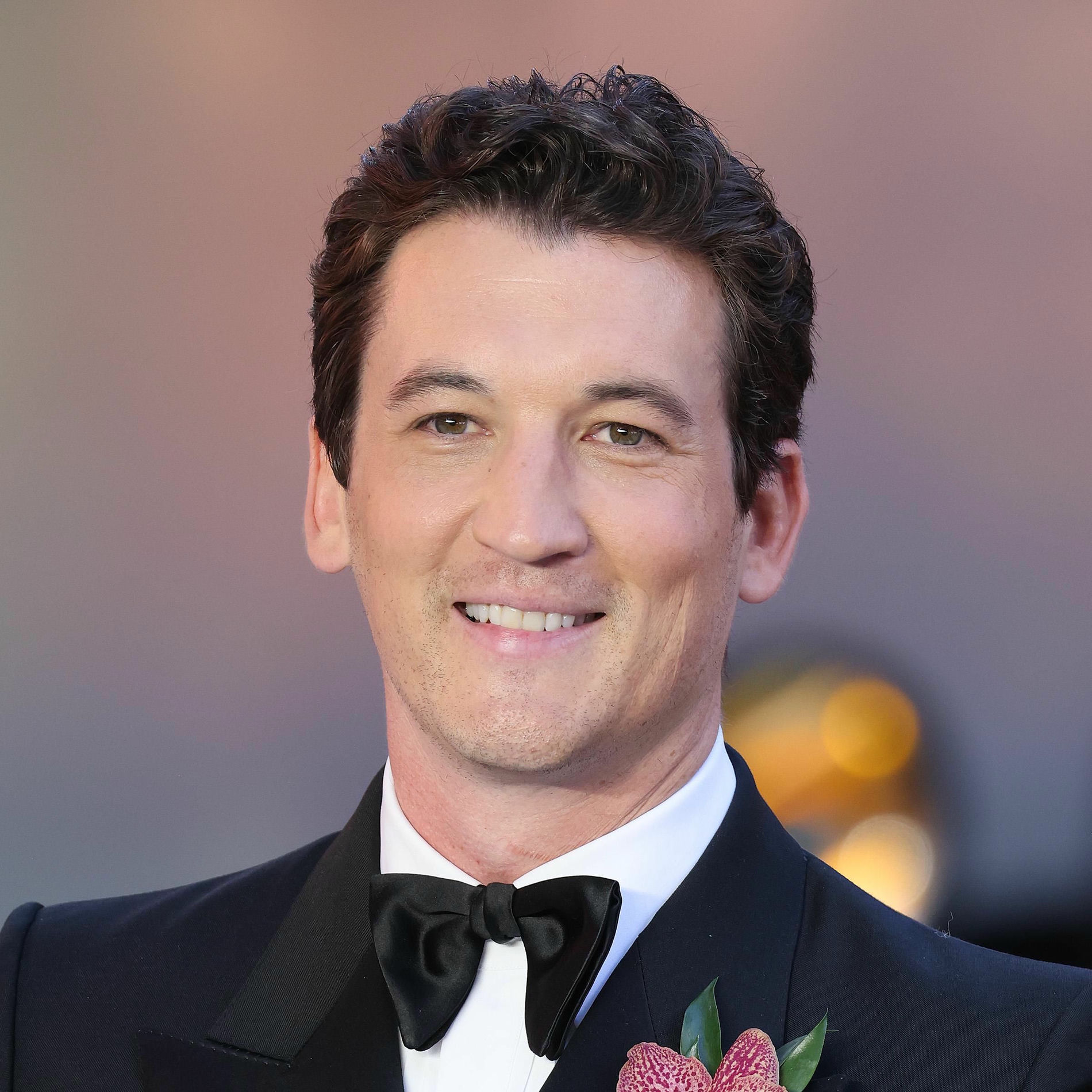 Artist picture of Miles Teller