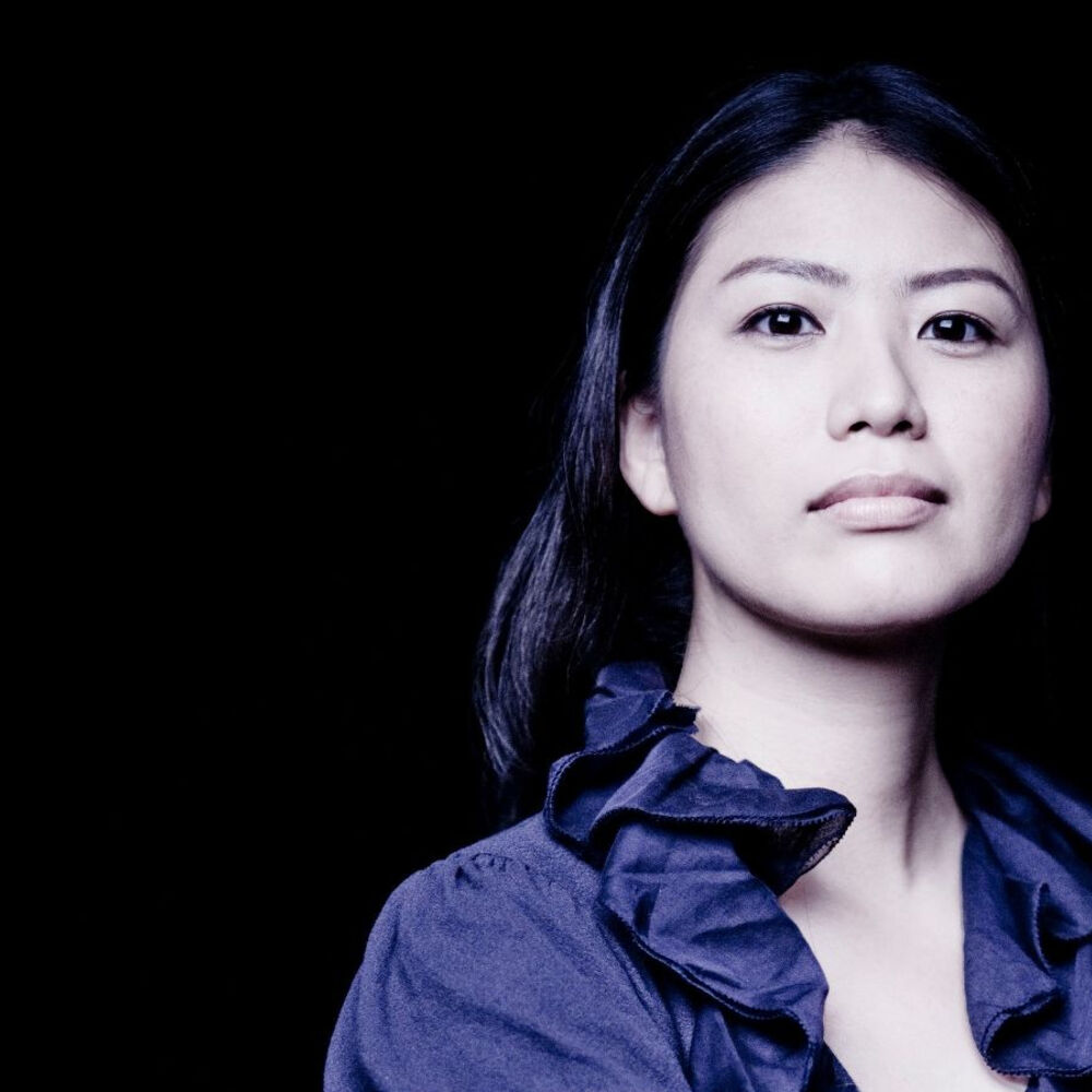 Picture of Yoko Kikuchi
