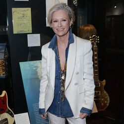 Shelby Lynne