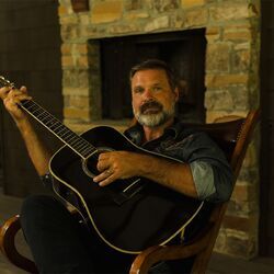 Picture of Mac Powell