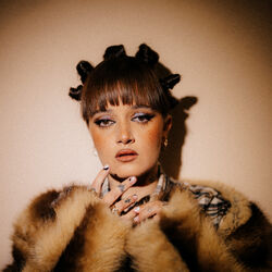 Picture of Carolina Deslandes