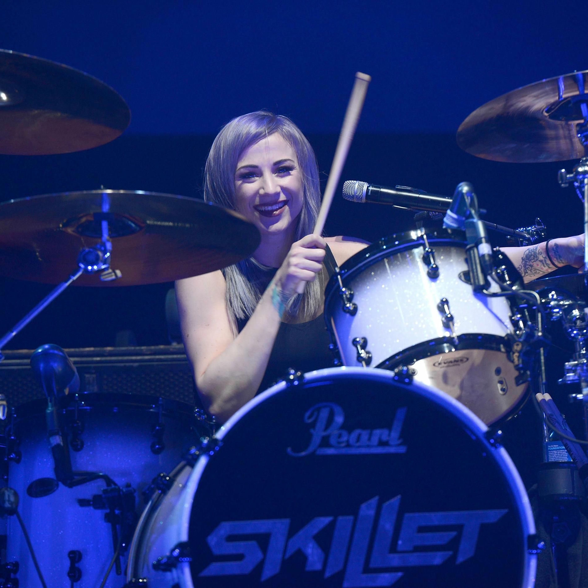 Artist picture of Ledger