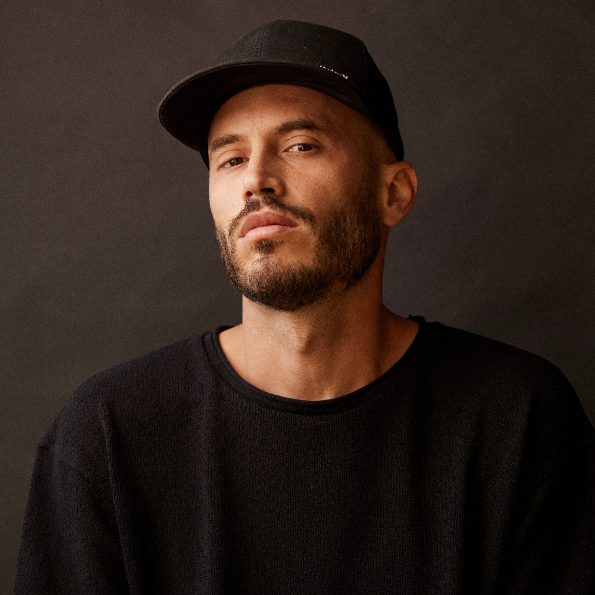 Artist picture of Nathan Goshen