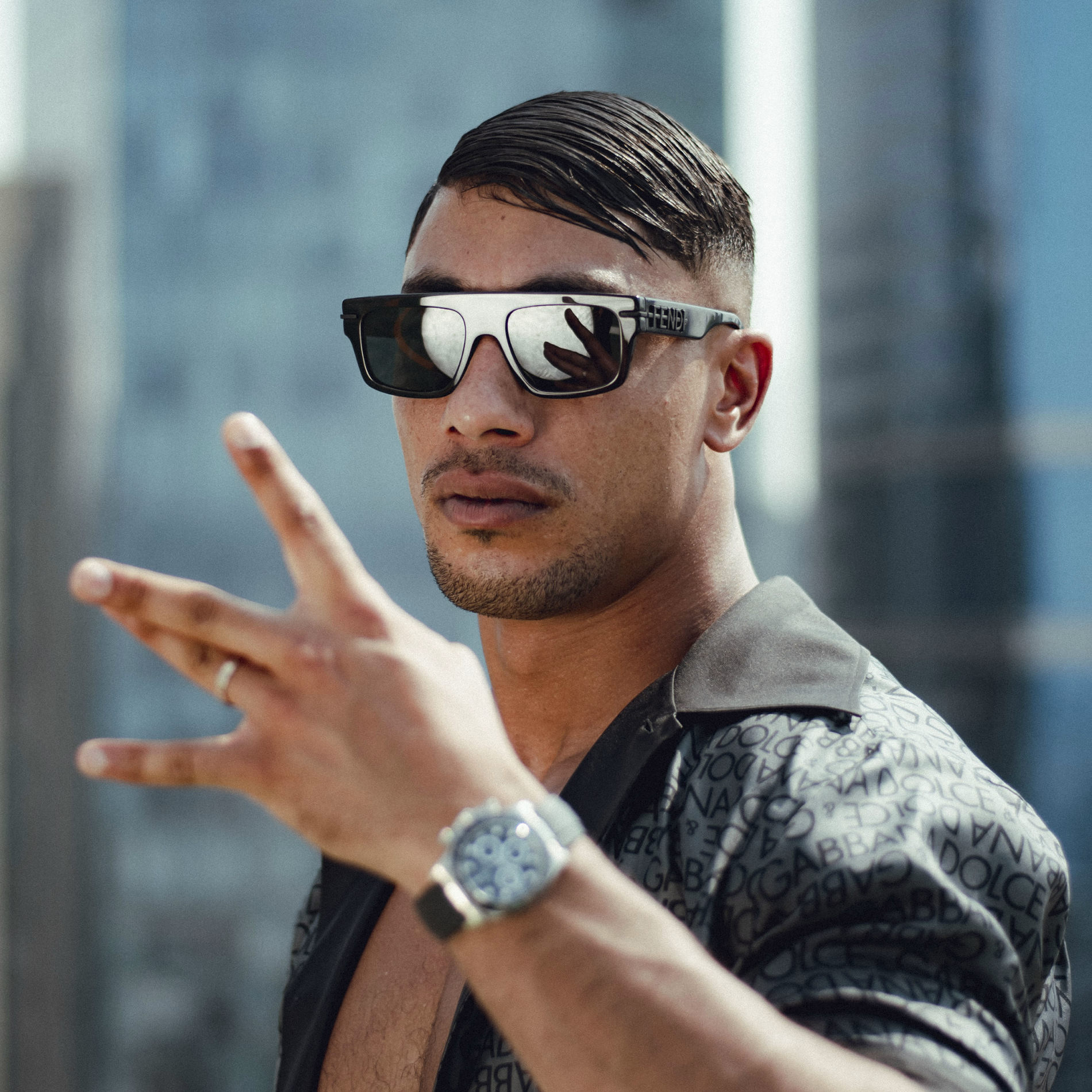 Artist picture of Maes